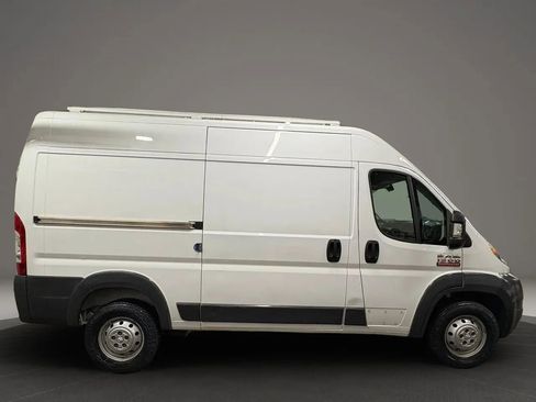 Used 2017 RAM ProMaster 1500 w/ Interior Convenience Group image 6