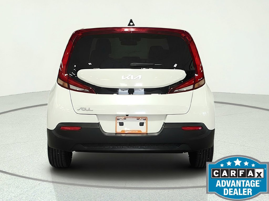 Used 2022 Kia Soul LX FWD image 6