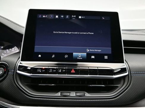 New 2026 Jeep Compass Latitude AWD/4WD image 37