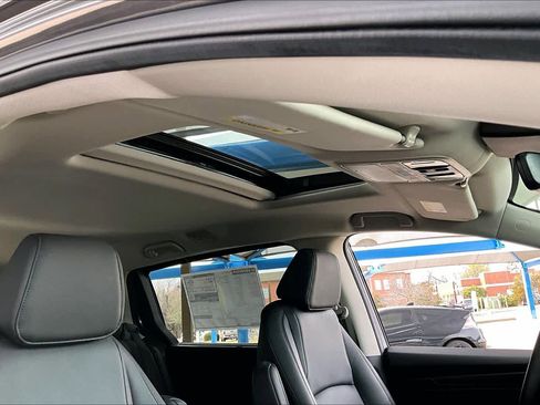 Used 2026 Honda Odyssey EX-L image 12