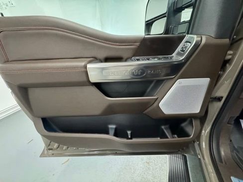 New 2026 Ford F350 4x4 Crew Cab Super Duty image 11