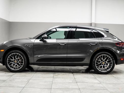 Used 2018 Porsche Macan S image 9