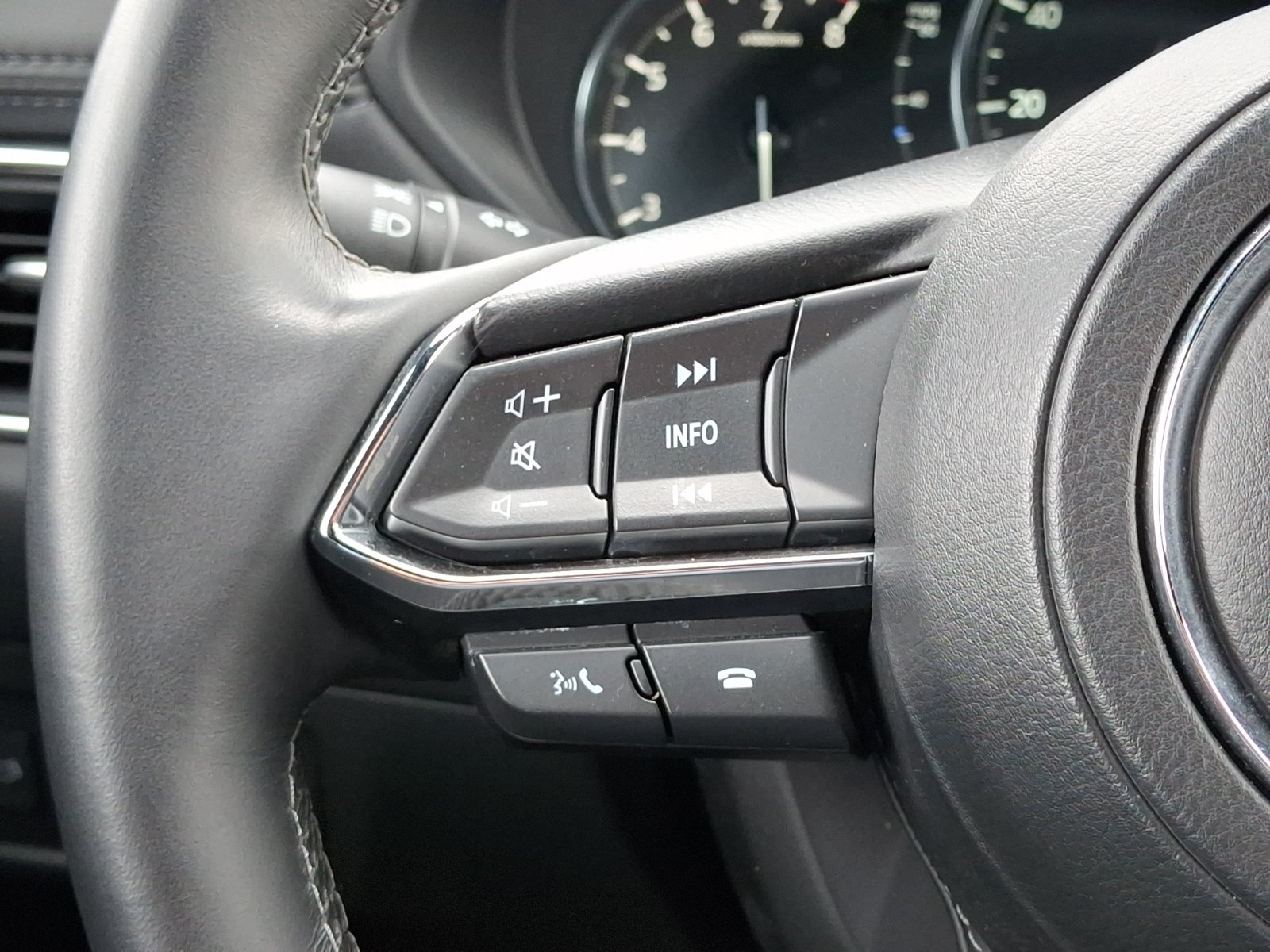 Used 2023 MAZDA CX-5 Signature AWD/4WD image 24
