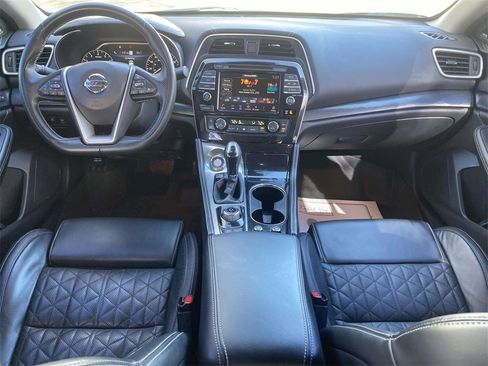 Used 2020 Nissan Maxima Platinum w/ Sport Mat Group image 10