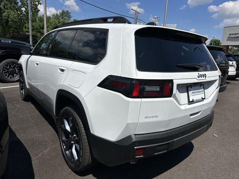 New 2026 Jeep Cherokee Limited AWD/4WD image 25