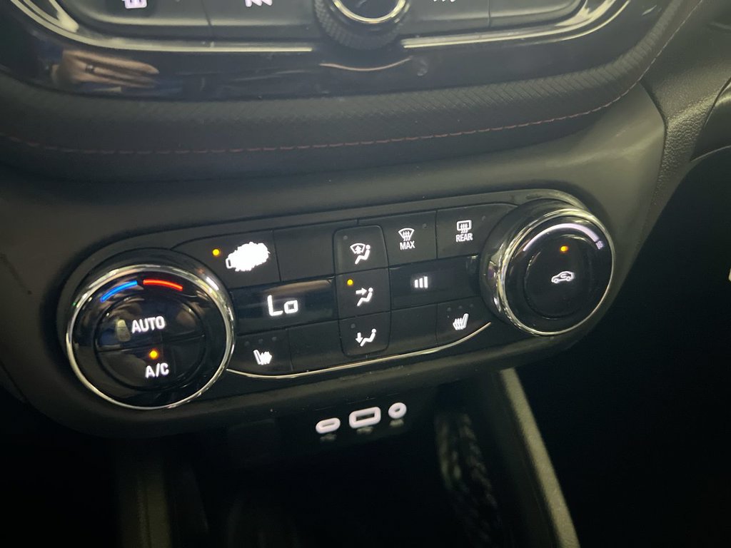 Used 2021 Chevrolet TrailBlazer RS FWD image 15