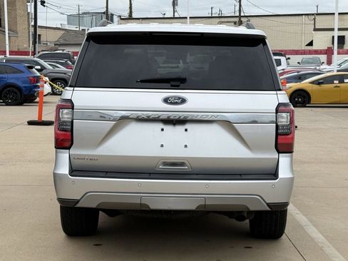 Used 2019 Ford Expedition Limited w/ Equipment Group 301A RWD image 6