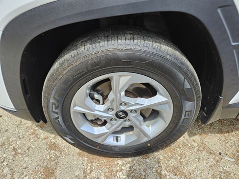 Used 2023 Hyundai Tucson SEL AWD/4WD image 7