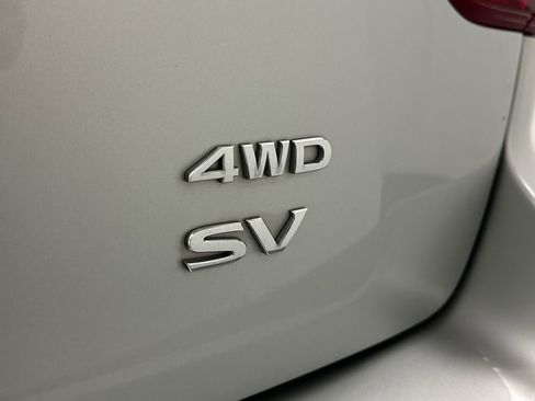 Used 2019 Nissan Pathfinder SV w/ SV Tech Package AWD/4WD image 18