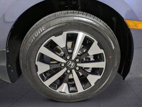 New 2026 Honda Odyssey EX-L image 8