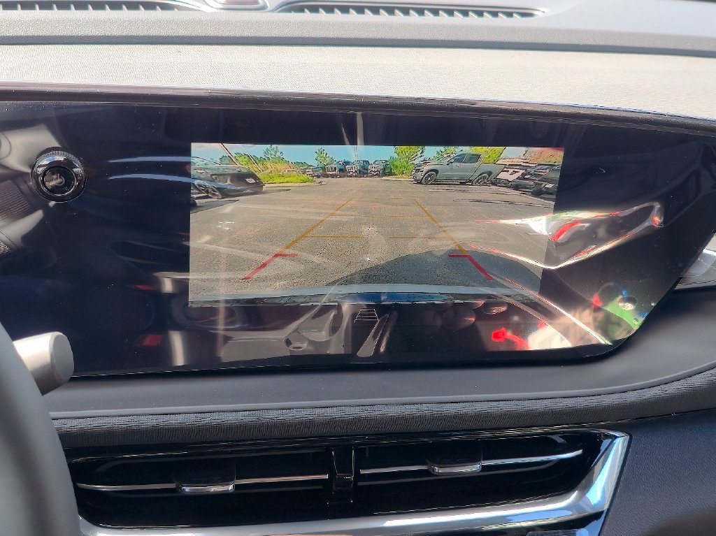 New 2026 Buick Envista Sport Touring w/ Convenience I Package FWD image 16