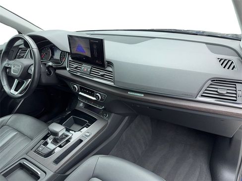 Used 2022 Audi Q5 2.0T Premium w/ Convenience Package image 46