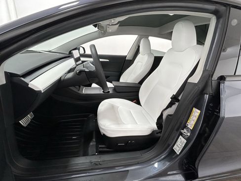 Used 2023 Tesla Model 3 Performance image 26