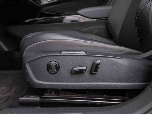 Used 2023 Volkswagen ID.4 Pro S RWD image 19