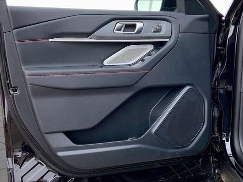 New 2026 Ford Explorer ST AWD/4WD image 10