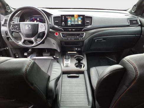 Used 2023 Honda Passport TrailSport image 33