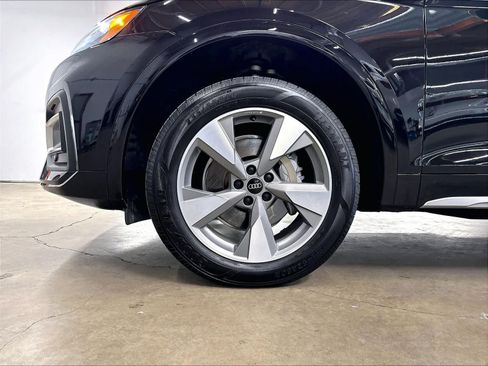 Used 2022 Audi Q5 2.0T Premium Plus w/ Premium Plus Package AWD/4WD image 11