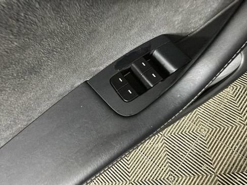 Used 2023 Tesla Model 3 Standard Range RWD image 10