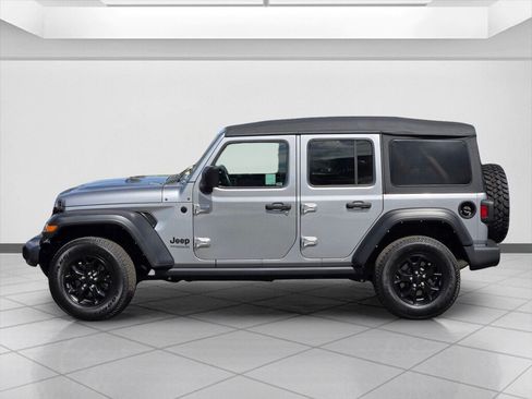 Used 2021 Jeep Wrangler Unlimited Sport AWD/4WD image 8