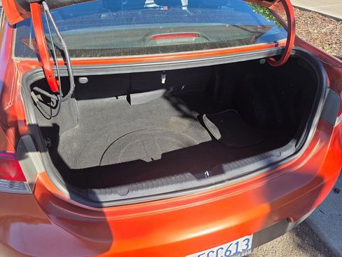 Used 2010 Kia Forte Koup SX w/ Leather Pkg image 16