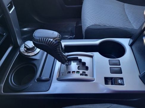 Used 2016 Toyota 4Runner SR5 image 24