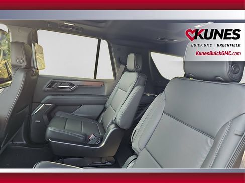 New 2026 GMC Yukon Denali w/ Denali Reserve Package AWD/4WD image 23