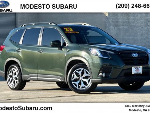 Certified 2023 Subaru Forester Premium image 1