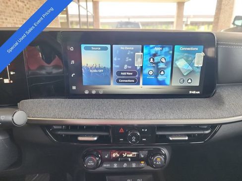 Used 2026 Nissan Kicks SV w/ SV Premium Package FWD image 17