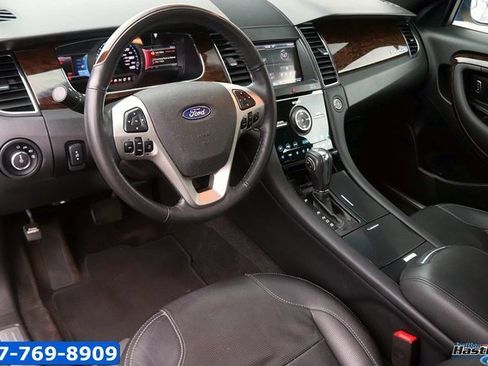 Used 2013 Ford Taurus Limited image 12