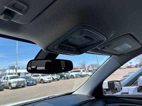 Used 2020 Chevrolet Traverse LT AWD/4WD image 70