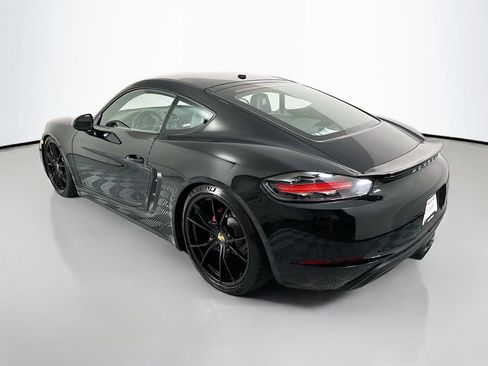 Used 2017 Porsche 718 Cayman S RWD image 3