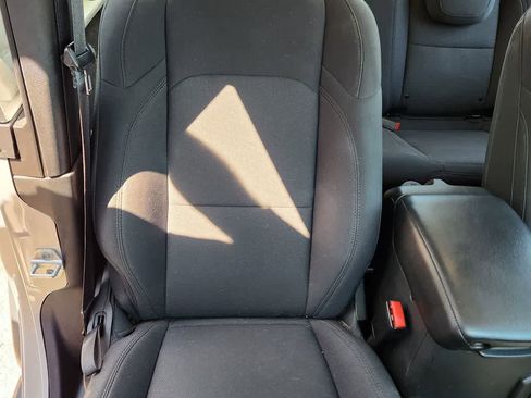 Used 2023 Jeep Wrangler Sport AWD/4WD image 18