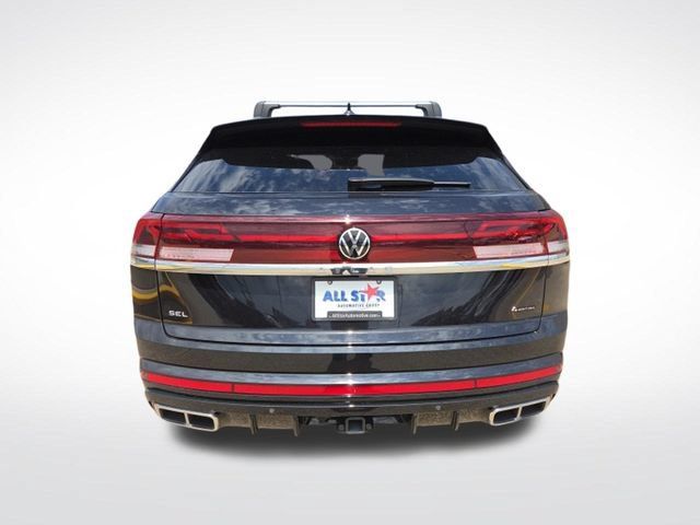 Used 2024 Volkswagen Atlas Cross Sport SEL R-Line AWD/4WD image 6