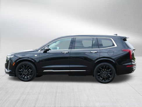 Certified 2024 Cadillac XT6 Premium Luxury w/ LPO, Floor Liner Package AWD/4WD image 4