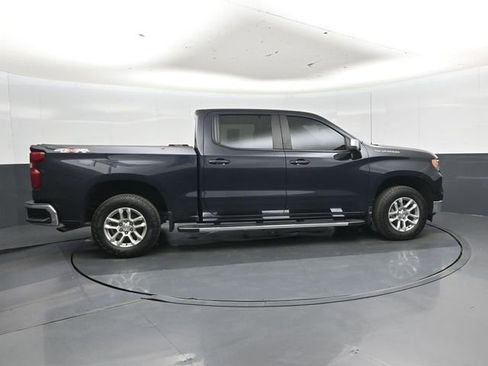 Used 2023 Chevrolet Silverado 1500 LT w/ Max Trailering Package AWD/4WD image 2