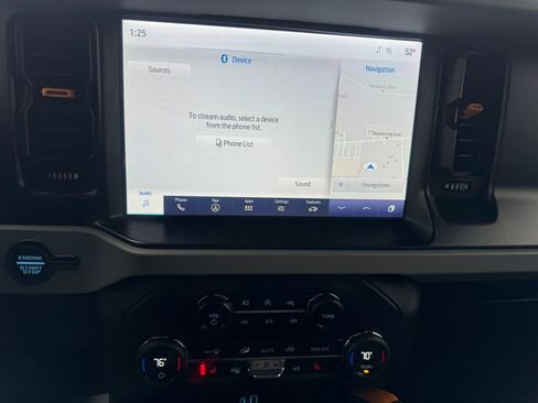 Used 2021 Ford Bronco Badlands image 10