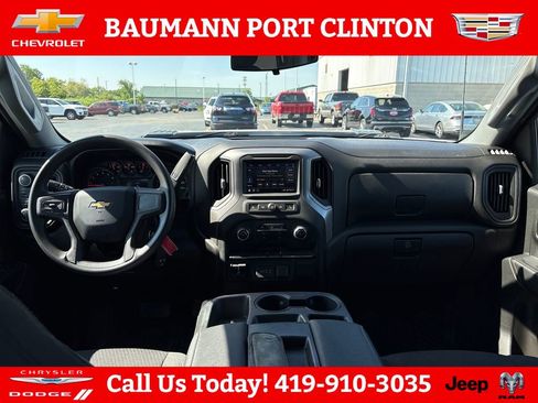 Used 2022 Chevrolet Silverado 2500 Custom w/ Gooseneck/5TH Wheel Package AWD/4WD image 12