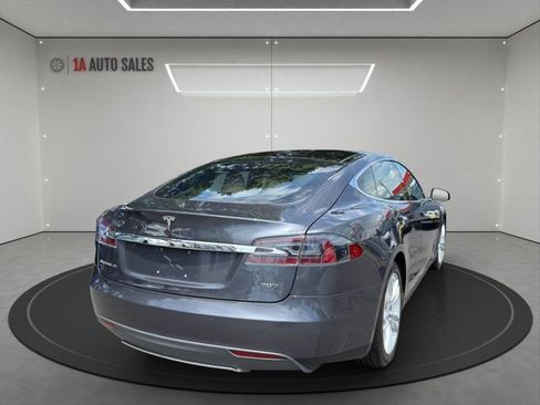 Used 2015 Tesla Model S 70D AWD/4WD image 5
