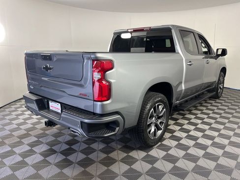 Certified 2025 Chevrolet Silverado 1500 RST AWD/4WD image 5