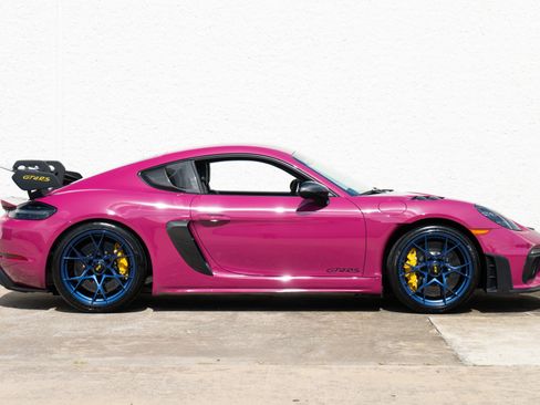 Used 2023 Porsche 718 Cayman GT4 RS RWD image 8