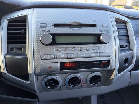 Used 2007 Toyota Tacoma PreRunner image 16