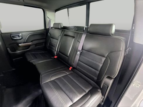 Used 2017 GMC Sierra 1500 Denali RWD image 19