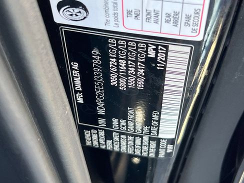 Used 2018 Mercedes-Benz Metris Passenger image 32