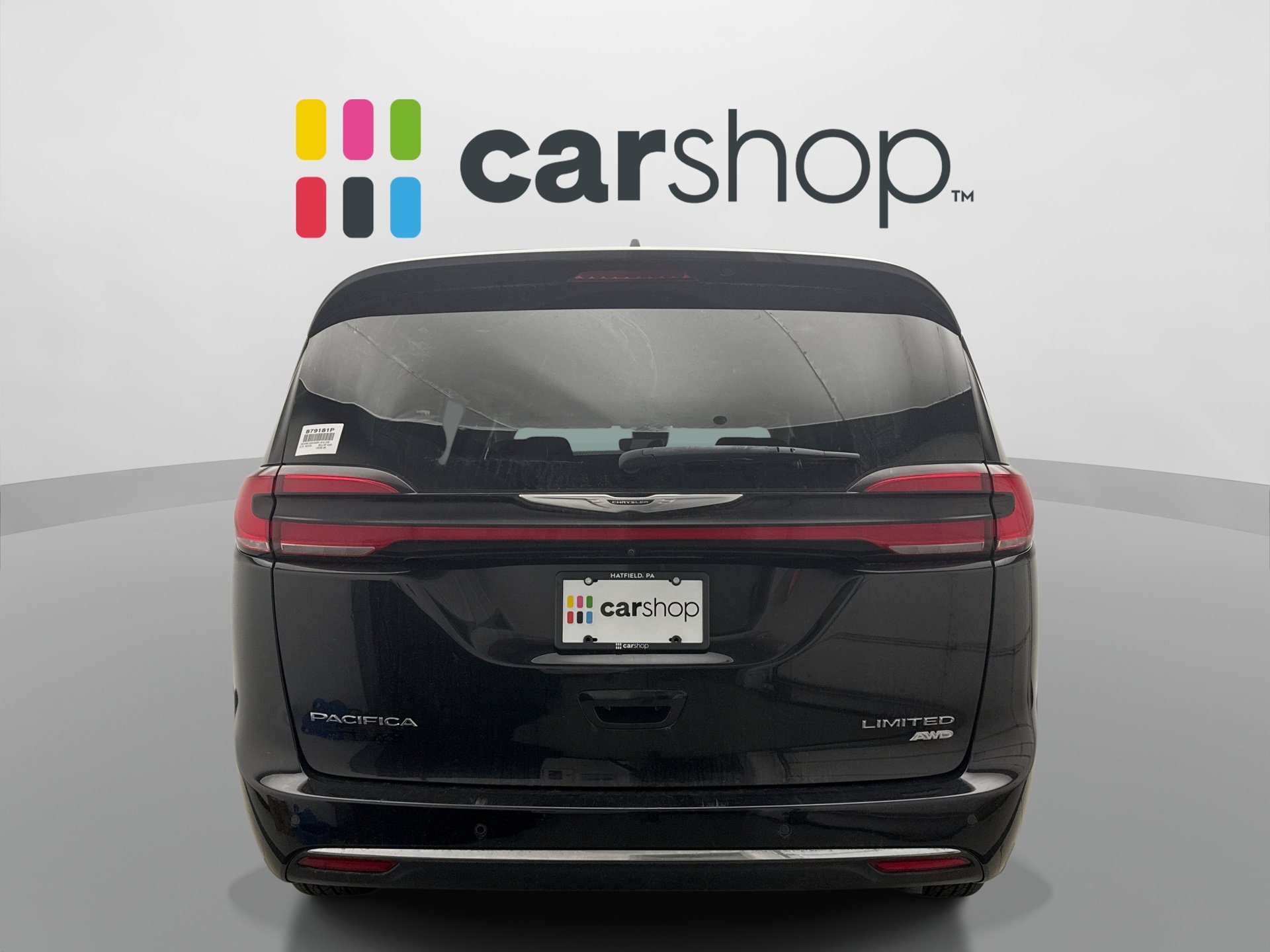 Used 2022 Chrysler Pacifica Limited AWD/4WD image 3