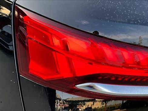 Certified 2025 Audi Q7 3.0T Premium Plus AWD/4WD image 29