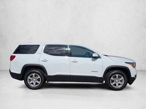 Used 2018 GMC Acadia SLE FWD image 4