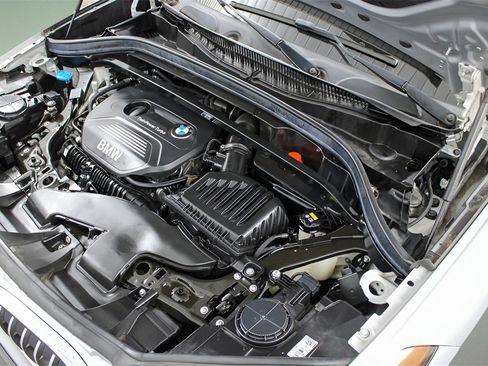 Used 2018 BMW X1 xDrive28i image 27