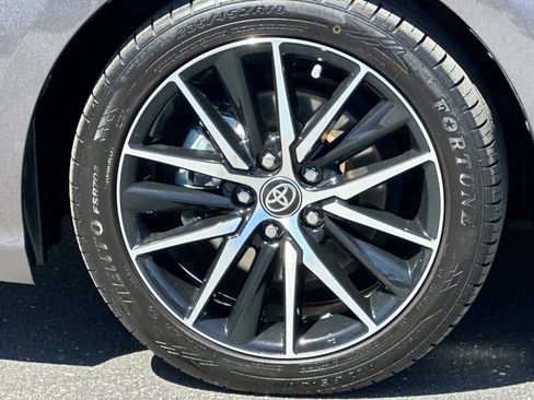 Used 2023 Toyota Camry SE image 25