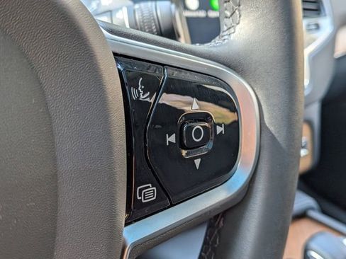 Certified 2023 Volvo XC90 B6 Plus w/ Protection Package Premier image 22