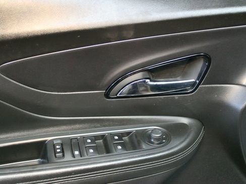 Used 2019 Buick Encore Preferred image 14